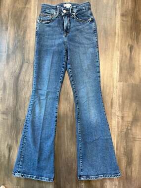 High-Rise Women's Flare Jeans - Blue